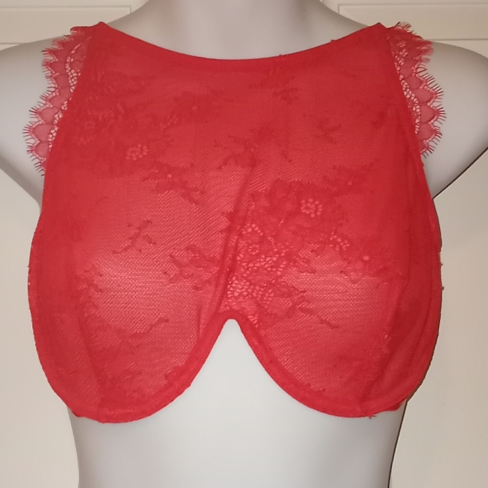 Victoria's Secret Very Sexy Red Lace Bra
